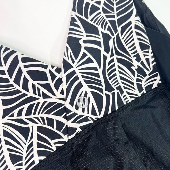 Lululemon Tank Top Women's 8 Black White Hustle And Bustle Athletic Cinch Hem - Picture 6 of 10